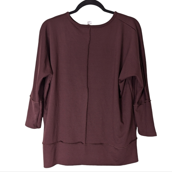 Spanx .Perfect Length Three-Quarter Dolman-Sleeve Top in Wine....Size Smalll - Picture 5 of 7